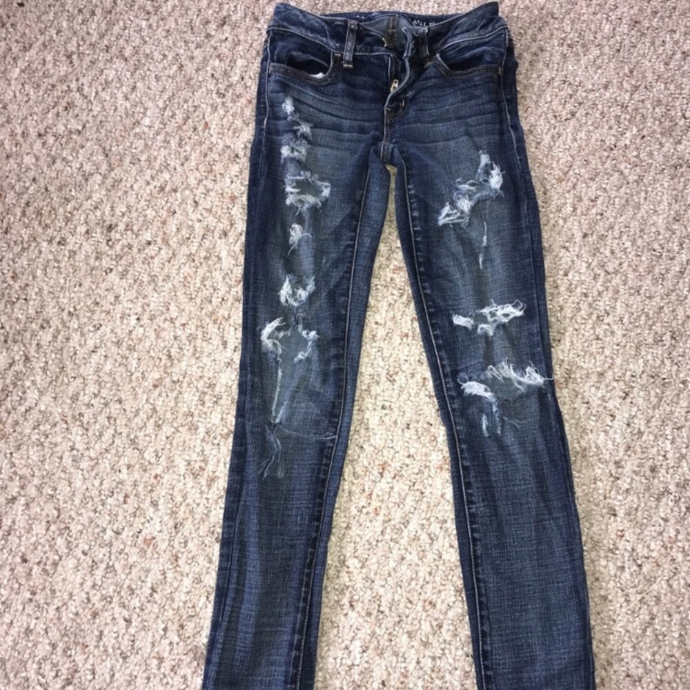 American Eagle extremely holy dark wash jeans